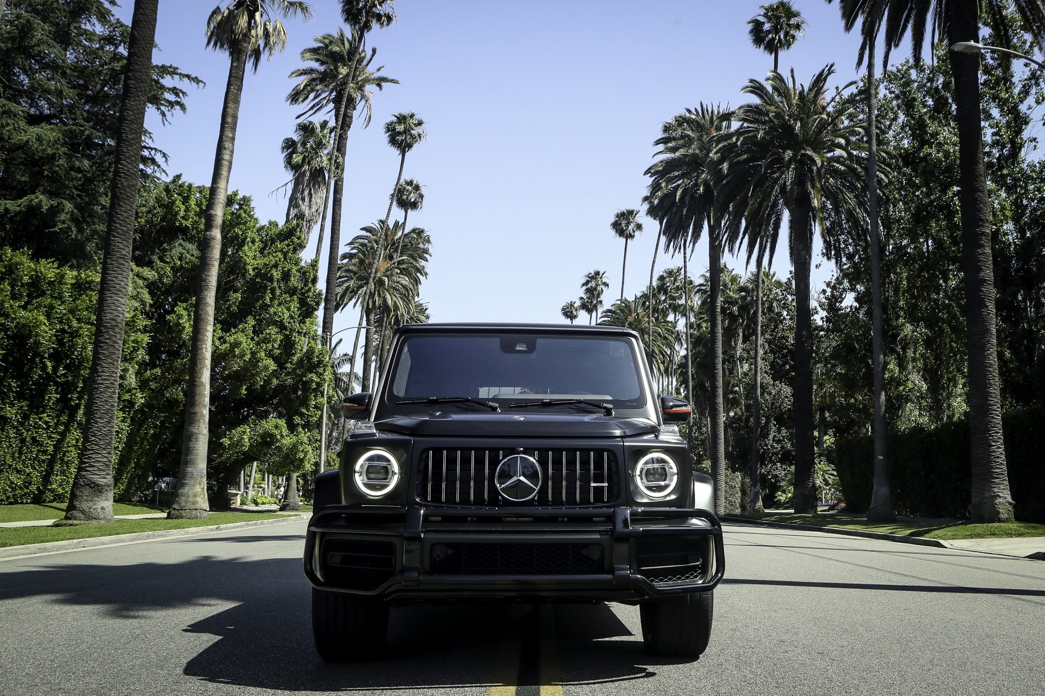 White Mercedes AMG G63 Rental Los Angeles - Falcon Car Rental