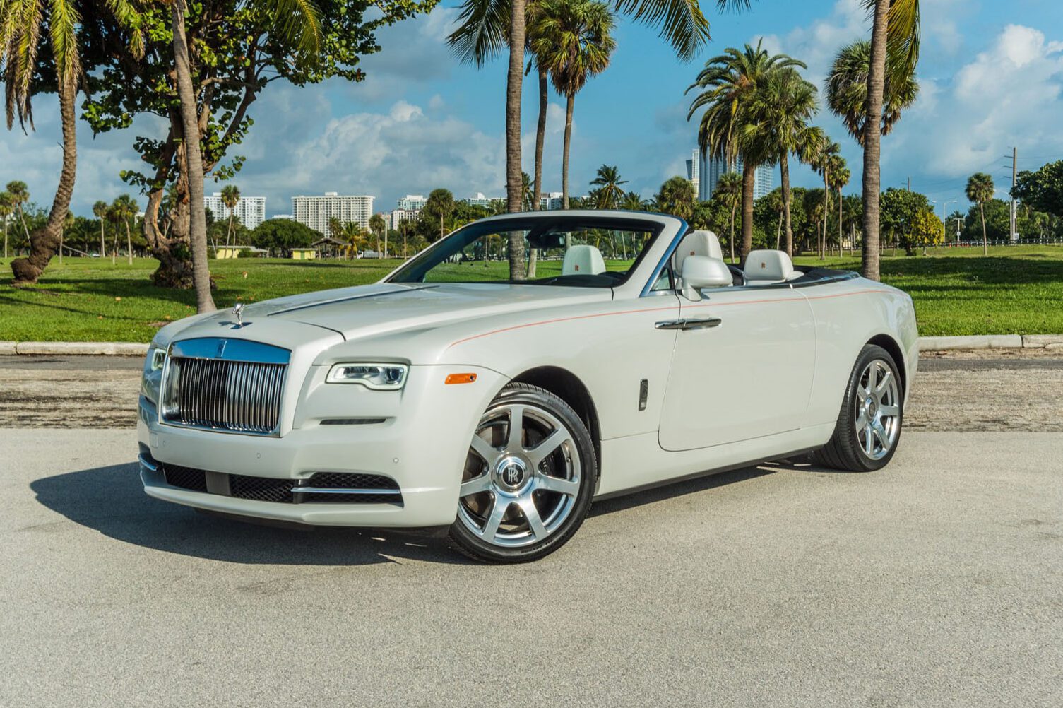 Rolls-Royce Dawn White Rental Miami 00002
