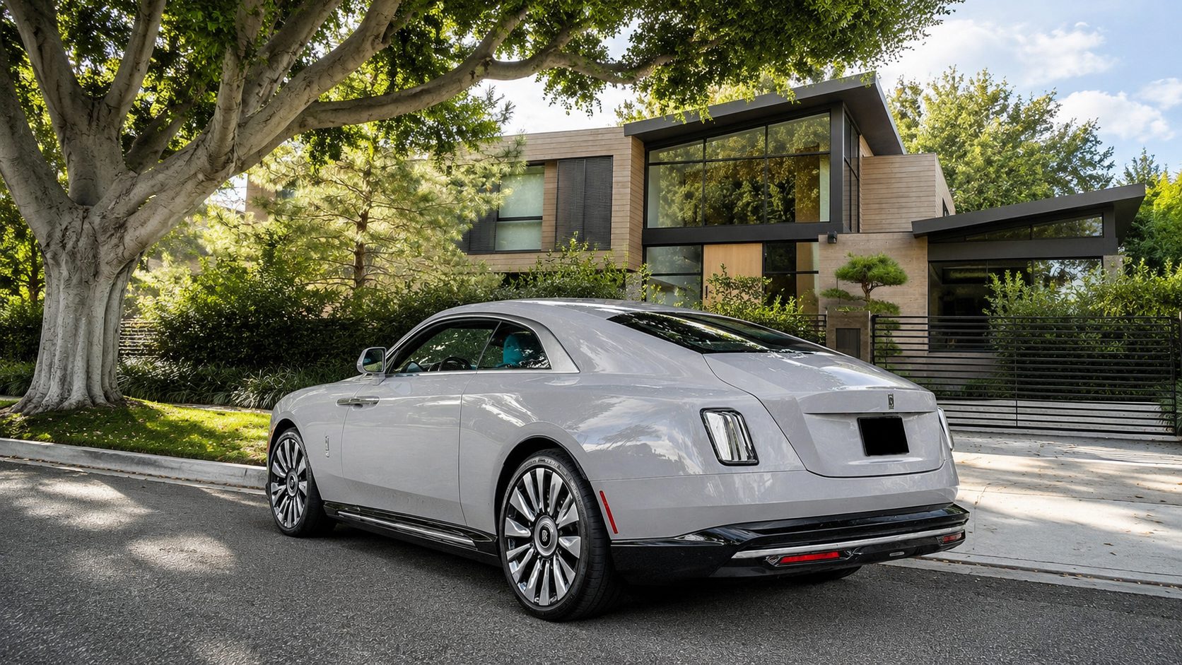 Rolls-Royce Spectre Rental Los Angeles 04