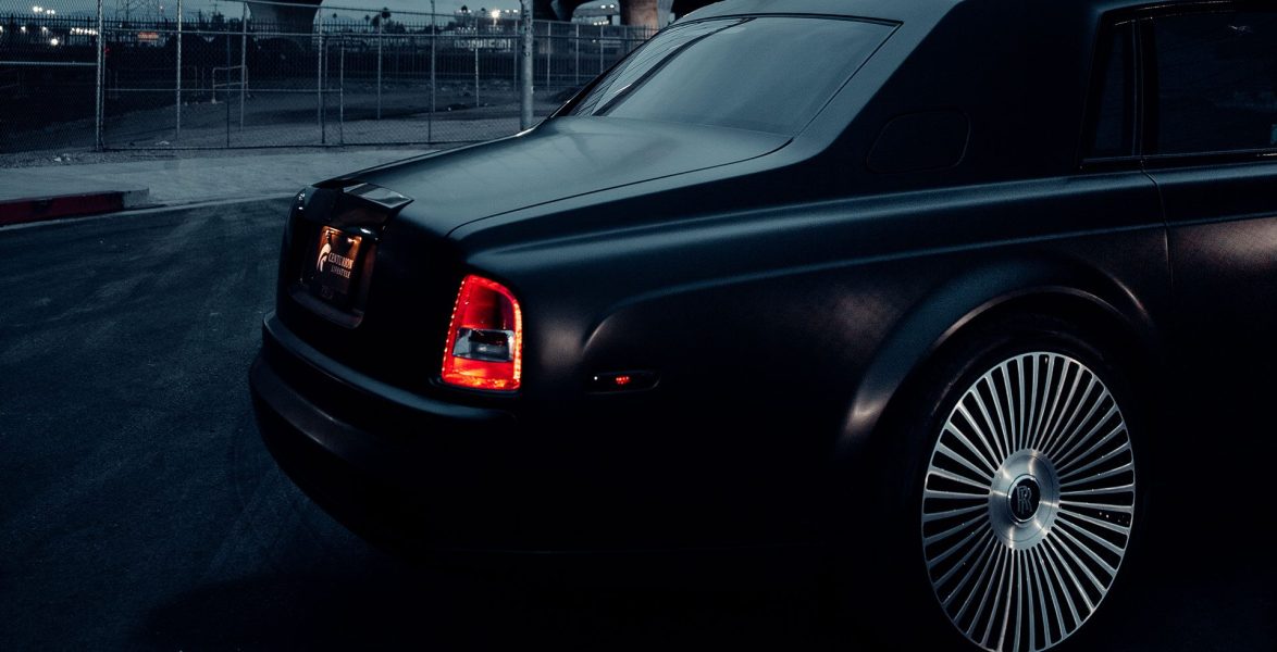 5-Benefits-of-Investing-in-a-Rolls-Royce-Rental